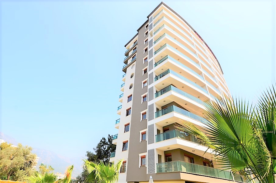 Наш жилой комплекс Hayat Residence в центре Махмутлара (001000)