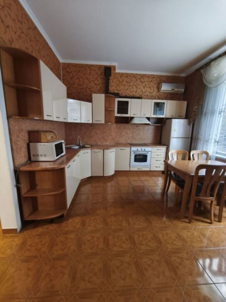 Двокімнатна квартира в центрі Одеси на М.Арнаутський
