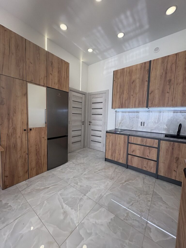 У продажу 2-кімнатна квартира в ЖК Атмосфера, Аркадія, Куротний пров.