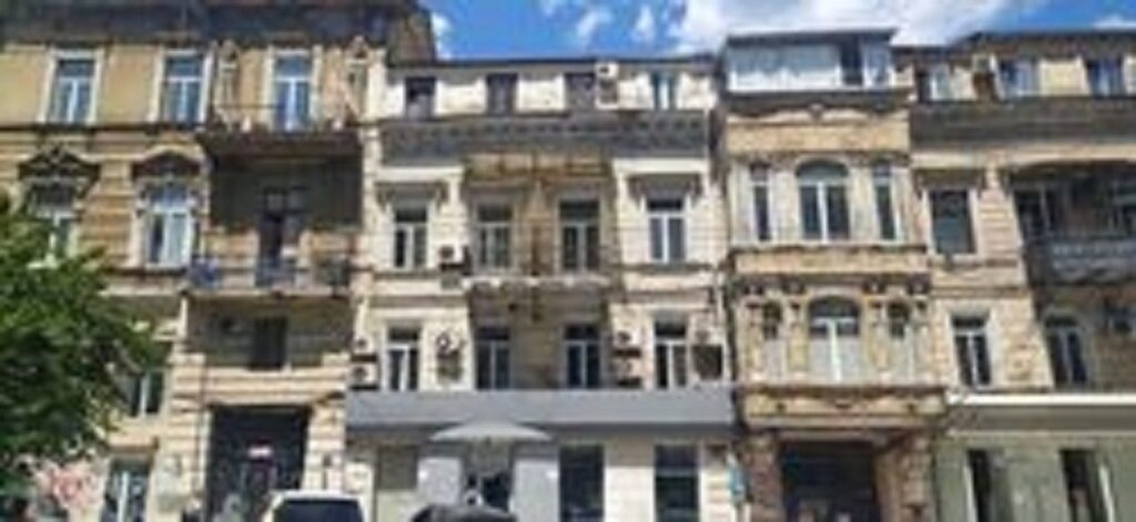 2-кімнатна квартира в історичному центрі Одеси — вул. Грецька