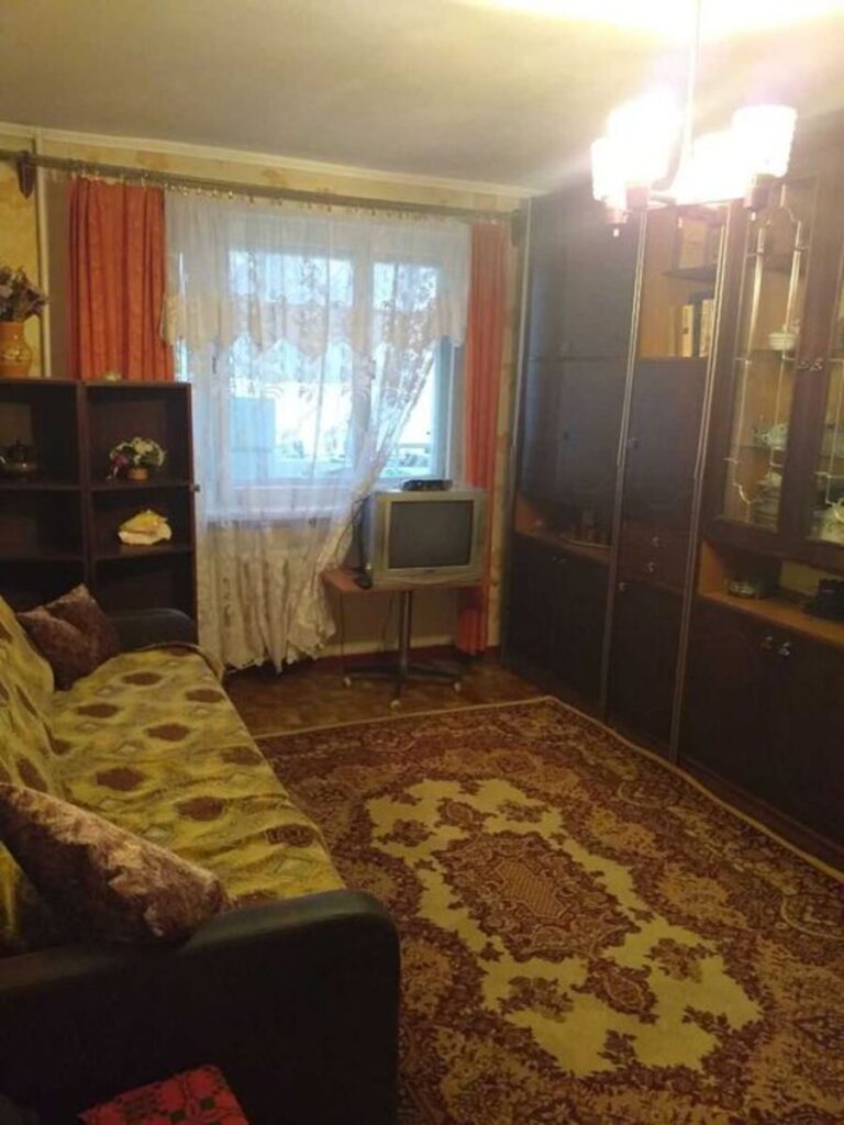 Продаж 2-кімнатної квартири на Черемушках — поруч із парком Горького (М. Твена)