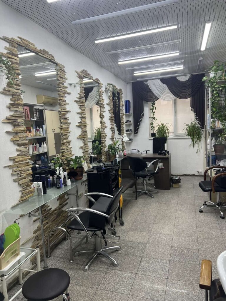 Комерційне приміщення 127 м2 на вул.Армійська
