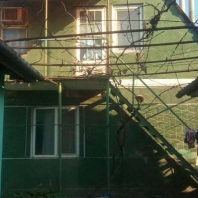 Окремий будинок для великої родини — район Великий Більшовик