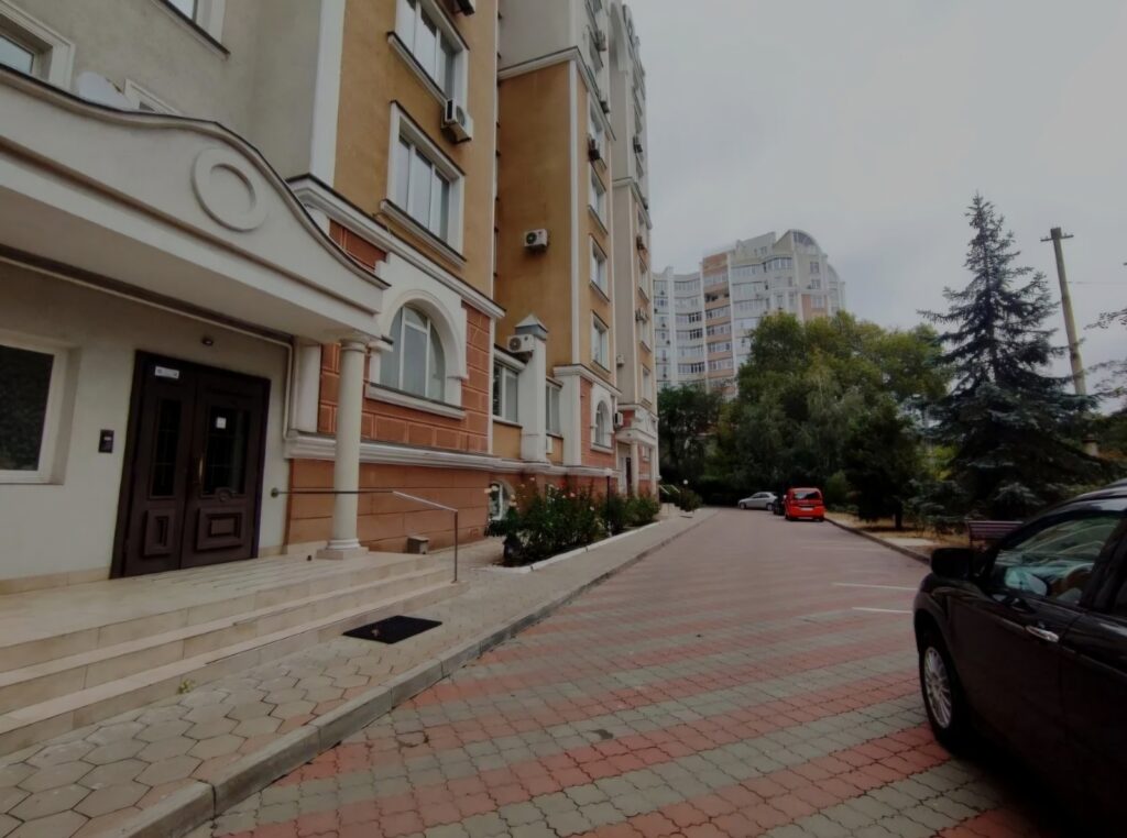Двокімнатна квартира в елітному будинку Каркашадзе, Французький бульвар