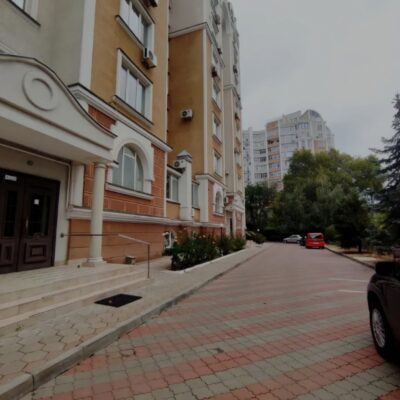 Двокімнатна квартира в елітному будинку Каркашадзе, Французький бульвар