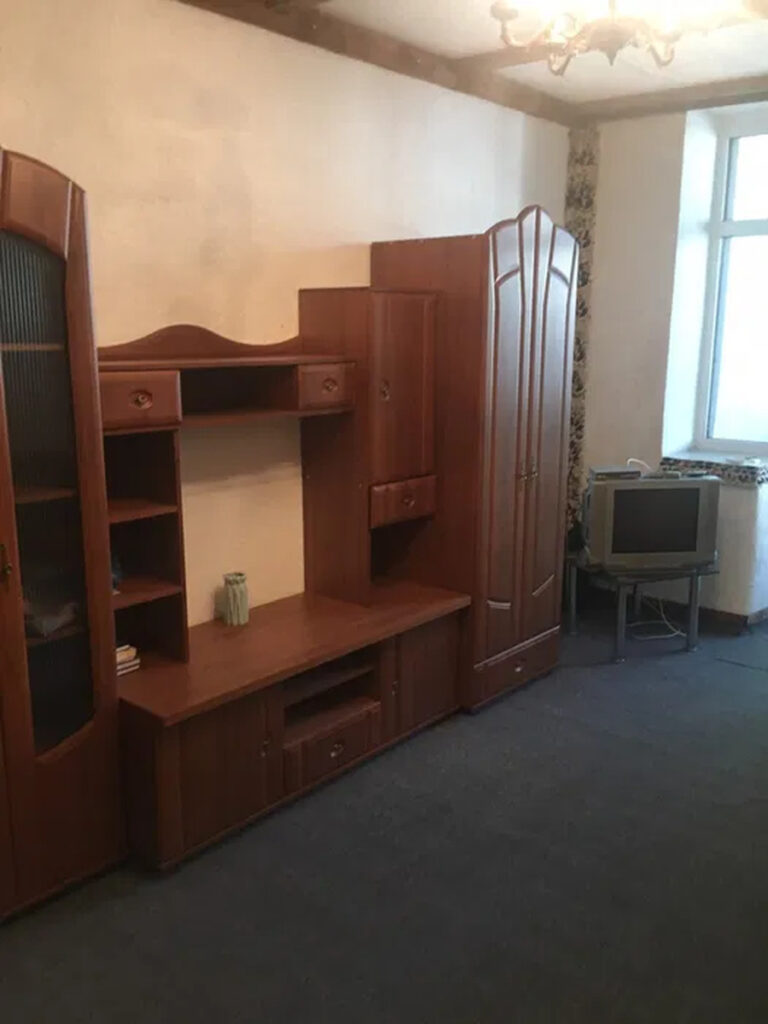 2-кімнатна квартира на вул. Пироговській