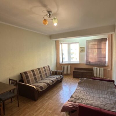 1-кімнатна квартира на Таїрова, вул. Вільямса (Євгена Чикаленка)