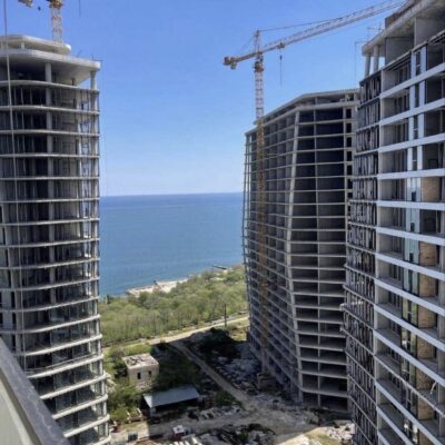 Однокімнатна квартира з видом на море