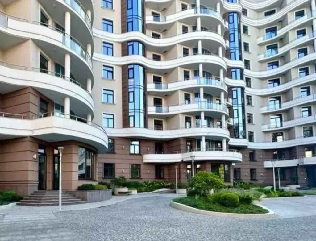 3-кімнатна квартира в ЖК Ювілейний (Каркашадзе), Французский бульвар