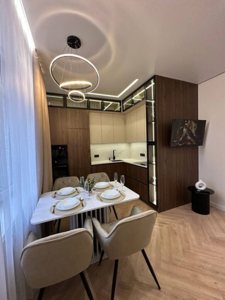 Продам 2-кімнатну квартиру з дизайнерським ремонтом, ЖК «63 Перлина», Kadorr City на вул. Краснова