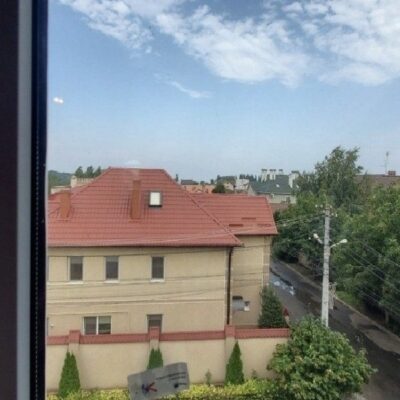 Будинок з ремонтом для великої сім #700;ї в Чорноморці неподалік моря