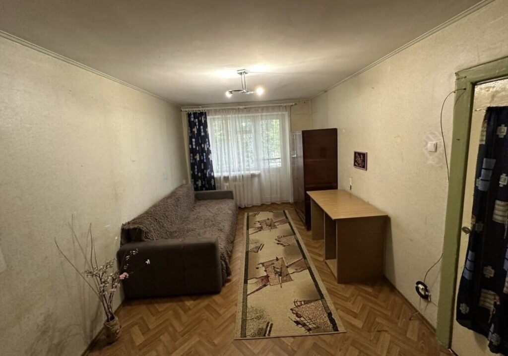 1-кімнатна квартира 31 м2 на 2 поверсі біля парку М. Твена, Черемушки