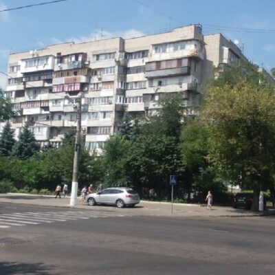 2-кімнатна квартира по вул. В. Арнаутська