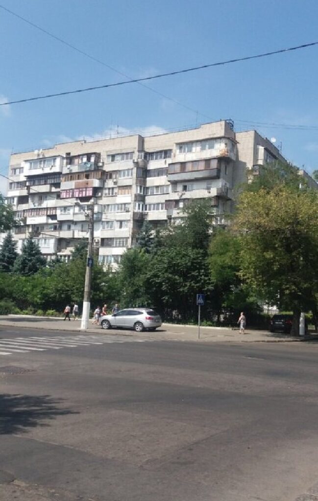 2-кімнатна квартира по вул. В. Арнаутська