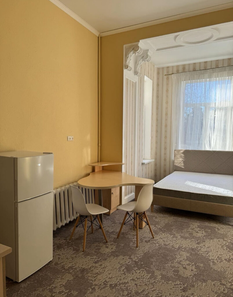 Смарт- квартира з ремонтом в центрі міста