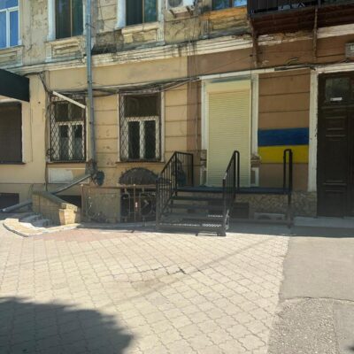 Фасадне приміщення, в центрі міста на Садовій вулиці